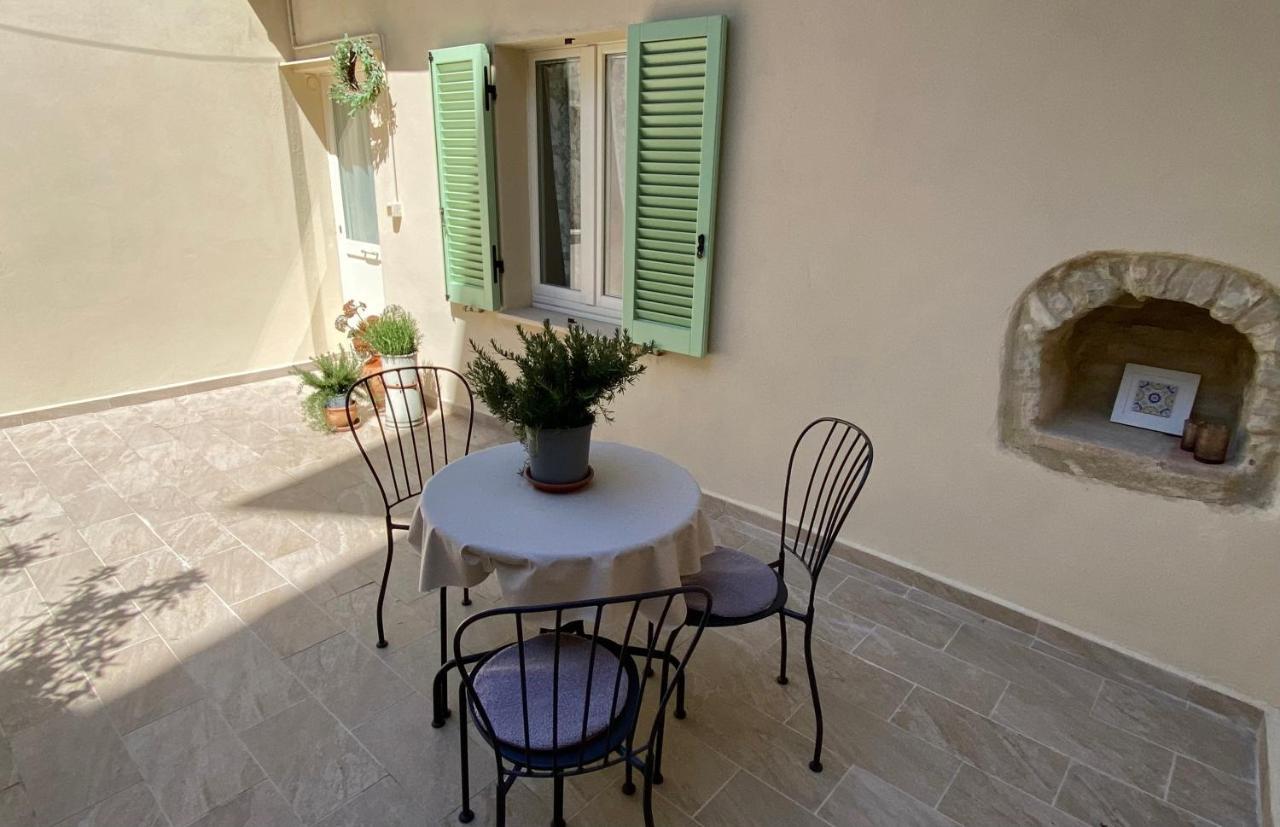 App. Con Terrazza Panoramica In Centro-Montefalco Ngoại thất bức ảnh